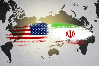 یک رسانه آمریکایی خبر داد: احتمال از سرگیری دور ششم مذاکرات ایران و آمریکا