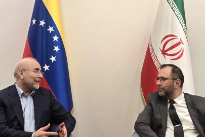 قالیباف خطاب به وزیر خارجه ونزوئلا: ما هم دشمن و هم دوست مشترک داریم/ با تقویت روابط دوجانبه بیش از پیش شاهد ارتقای روابط دوکشور باشیم.