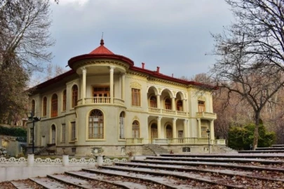 سهل انگاری یا بی تدبیری: آثار باستانی تهران به زودی محو می شوند